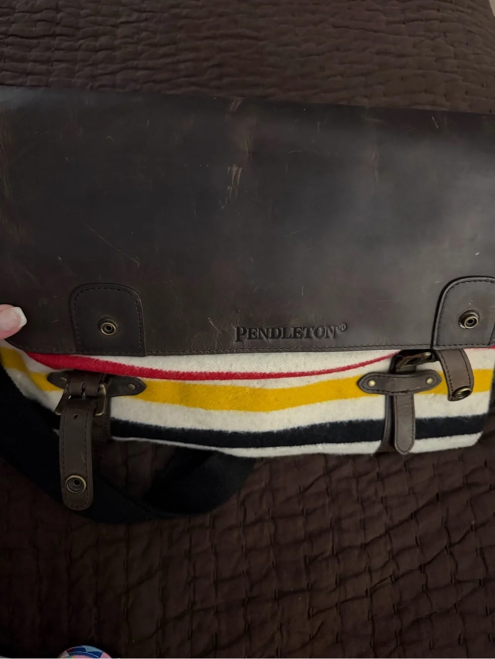 Vintage Pendleton Glacier Park Mineral Messenger Bag